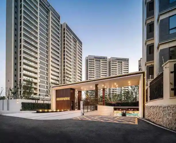 贵阳龙湖景粼天著