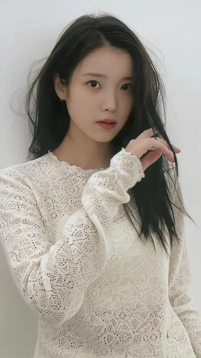 iu李知恩 #高清壁纸 - 抖音