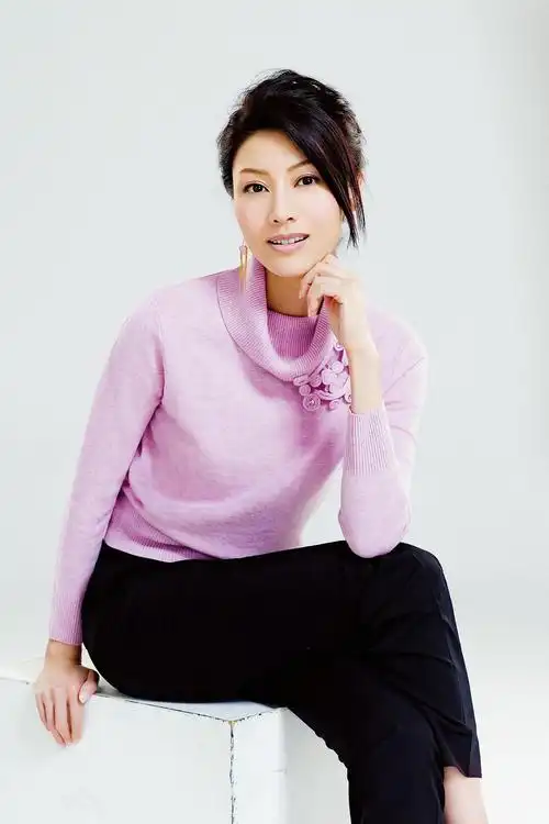 "美"不可挡李嘉欣