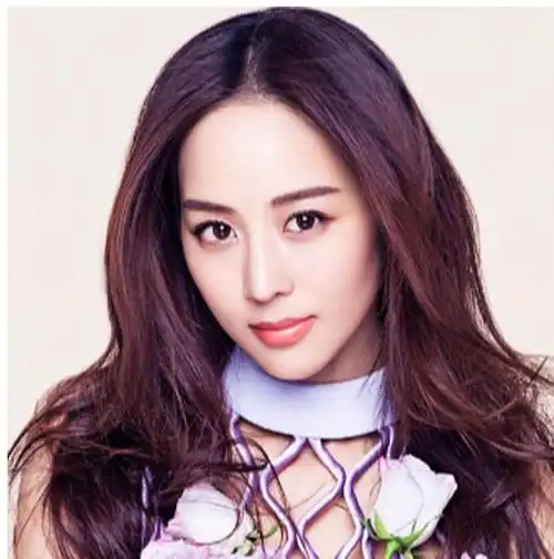 张钧甯怎么读张钧甯的甯读音是叫ning还是mi1