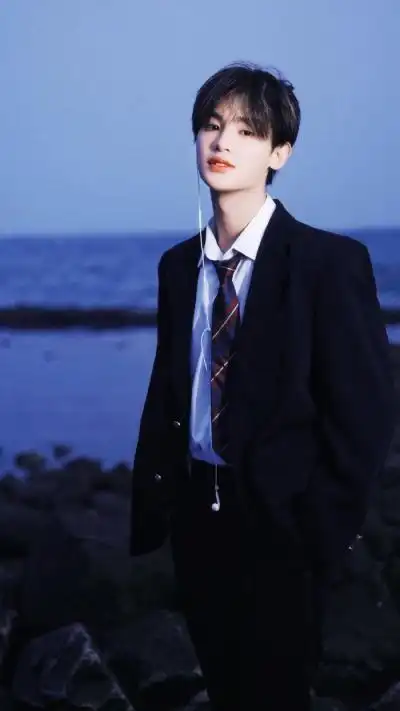 黄明昊背影 - 高清图片,堆糖,美图壁纸兴趣社区