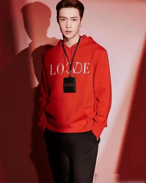 张艺兴将加入exo回归国际网友发表反对意见他缺乏诚实