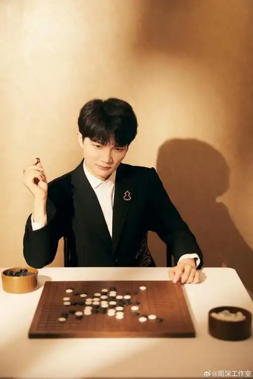 周深出道九周年纪念##周深音乐之路有你有我##周深入驻北京杜莎啡人