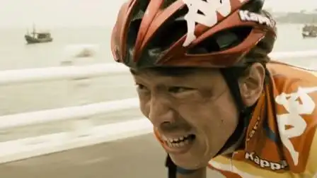 疯狂的赛车:最后一刻黄渤赢了比赛,他终于得了真正的冠军