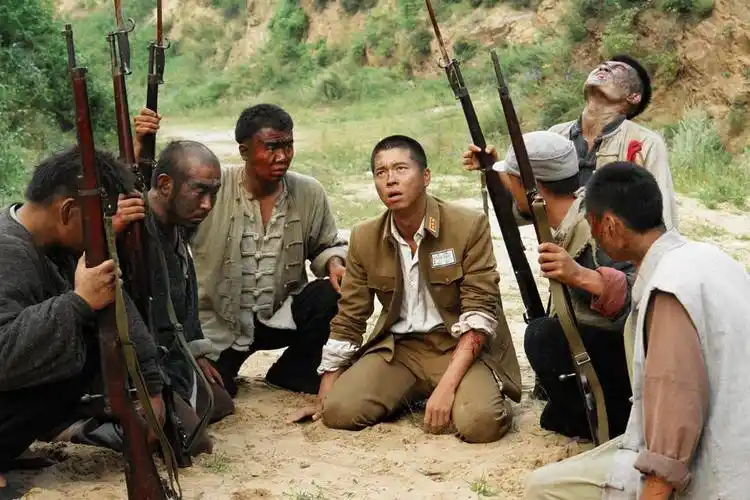 打鬼子抗日的电视剧(十部最经典的抗日剧推荐) 第1张