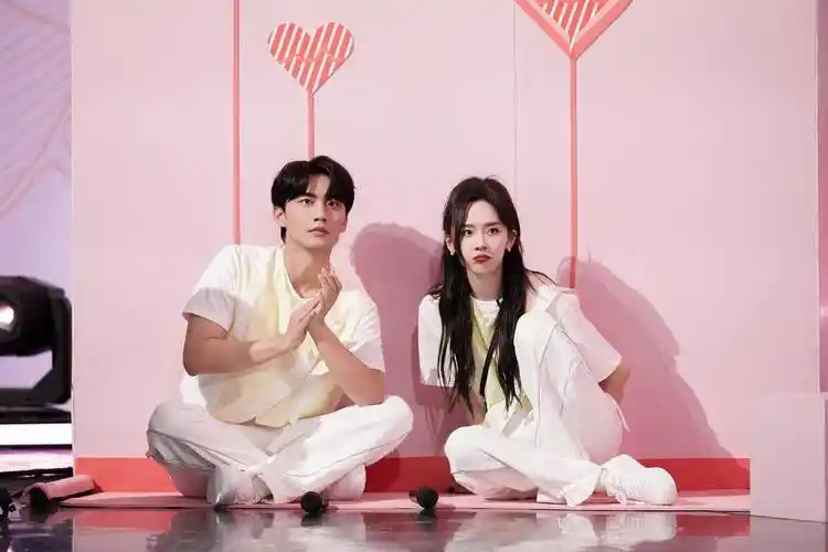 《你好,星期六》招募520代言人,胡一天梁洁甜度满分