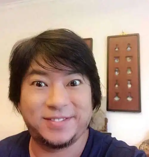 高晓松身材#高晓松发文自己瘦到了71.8公斤!