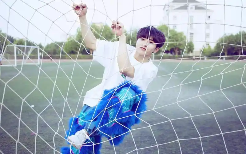 ninepercent蔡徐坤帅气壁纸图片