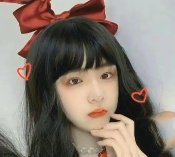 刘耀文女装照片惊艳前方广西方言密集非战斗人员赶快进来笑哈哈哈哈