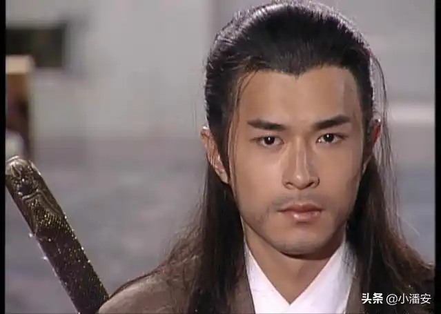 最经典的丁鹏来自古天乐版《圆月弯刀》,比古龙原著更形神兼备