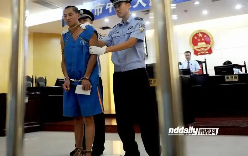 江门3名囚犯被以注射方式执行死刑组图