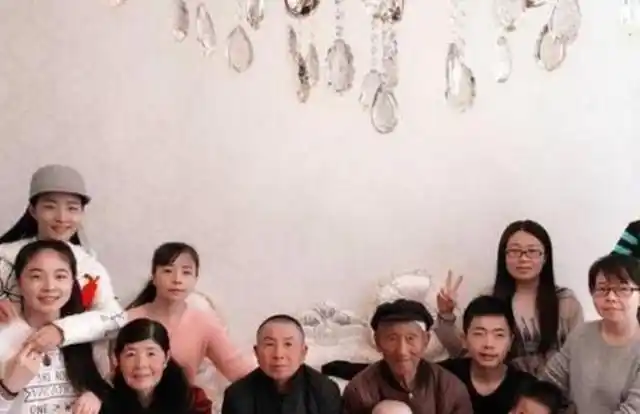 王二妮的豪宅内景:头次见外观设计像平房,内在装修却很漂亮