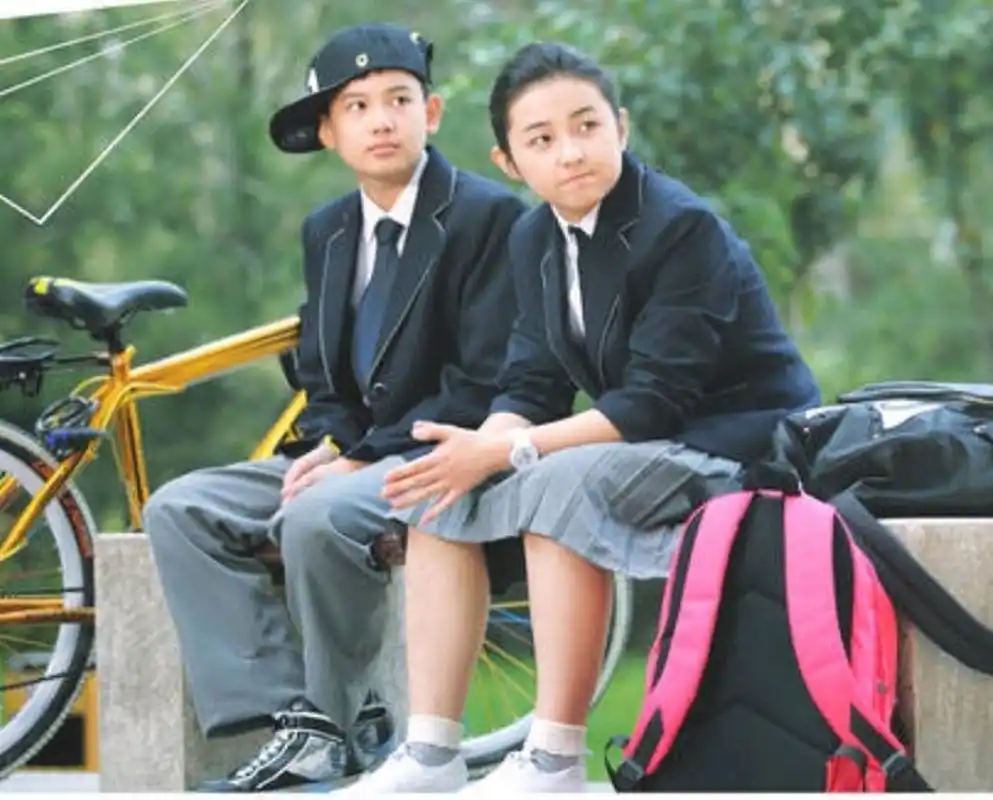 北京电影节张子枫胡先煦同框,梦回小别离,这真真是方朵朵张小宇长大了