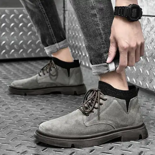 yibuluotuo秋季马丁靴男黑色皮靴真皮高帮英伦风工装靴男士百搭短靴