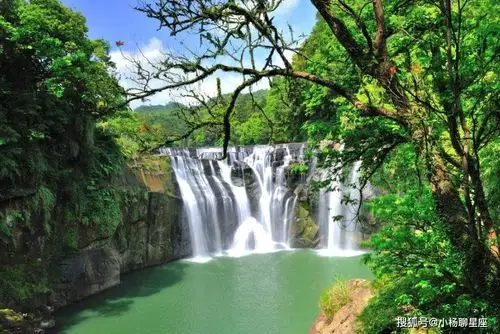 好运来了接不接?未来2年,3属相财运走旺,富贵缠身,发财难当