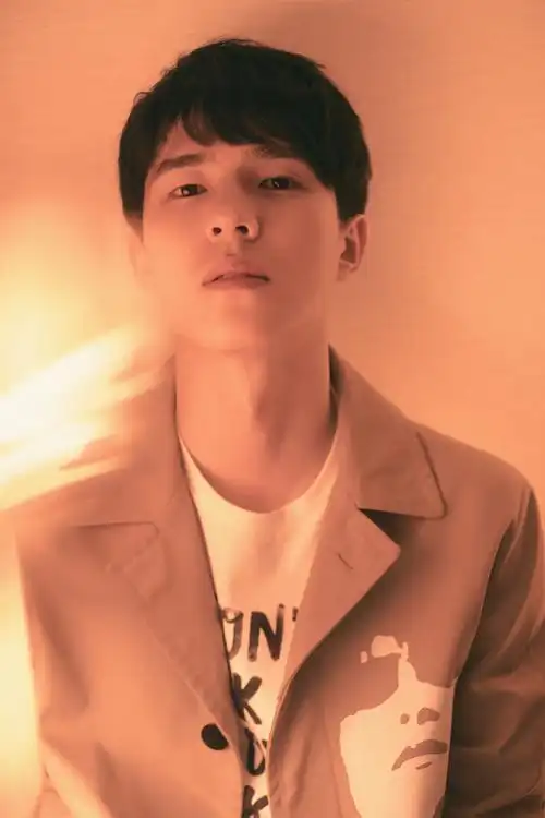 明星刘昊然,代表作品包括唐人街探案 最好的我们 真正男子汉抢先看