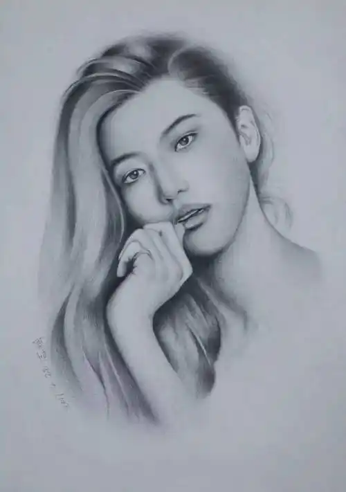 阿志的素描人像画