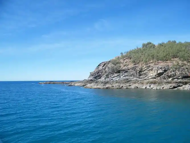 原创世界上最失败的海岛:暗示单身艳遇,最后无人问津成"鬼岛"