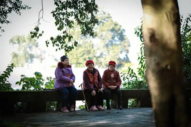 渠县扫街记忆中的邻里