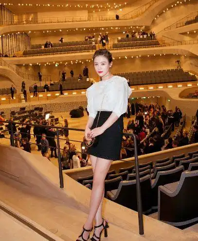 有种鞋子叫做马思纯的"高跟鞋",看着很好看,而你却穿不出来