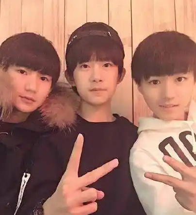 千玺生日,王俊凯王源同时发文称呼却大不同,跟谁亲不用说都懂_易烊