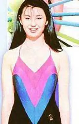 组图港姐35年泳装秀张曼玉优雅李嘉欣性感