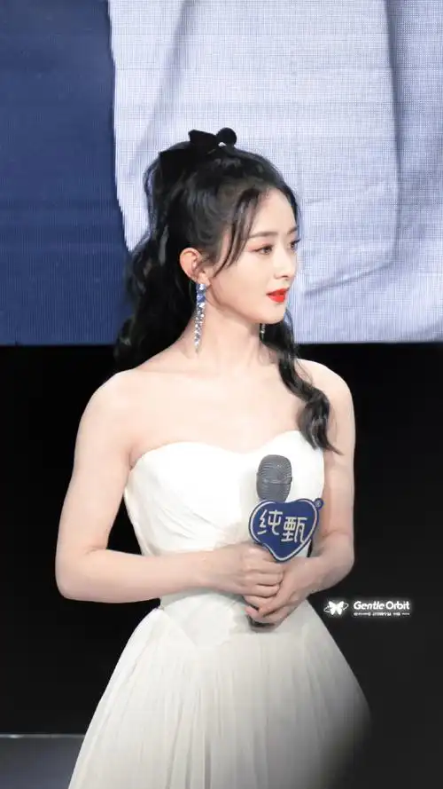 赵丽颖超话▏#赵丽颖纯甄品牌代言人#20210606  ▏纯甄见面会  ▏13p