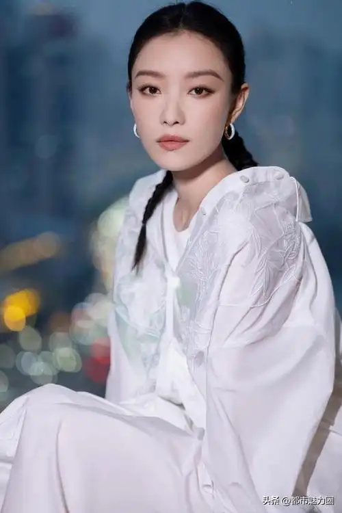倪妮现场照片_网易订阅