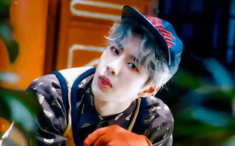 王一博# 王一博|芭莎花絮|截修 @uniq-王… - 堆糖,美图壁纸兴趣社区