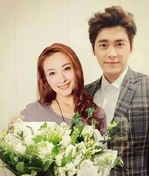 李易峰因1双手1张嘴让女演员不敢靠近难怪关晓彤选择鹿晗