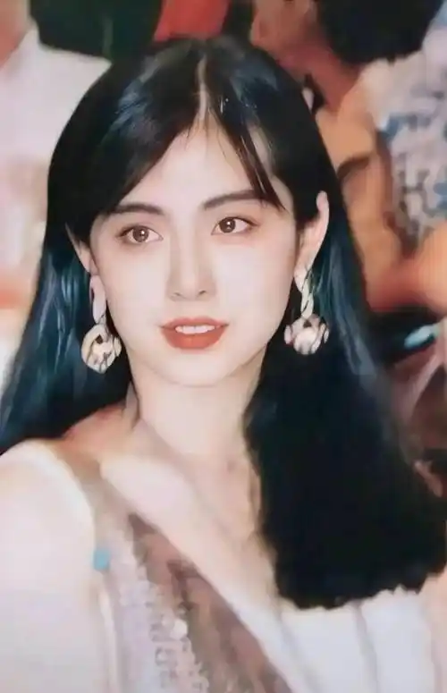 90年代最美的18位女明星,都是70后耳熟能详的天然美女!