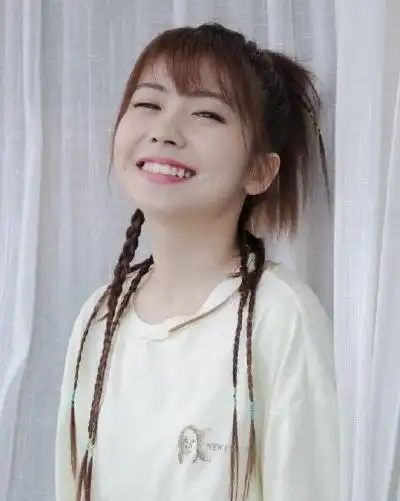 赖美云甜美俏皮,优雅迷人,写真图片