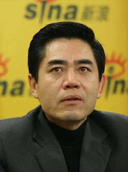 回顾国家一级演员陈宝国因一句话惹麻烦如今怎么样了