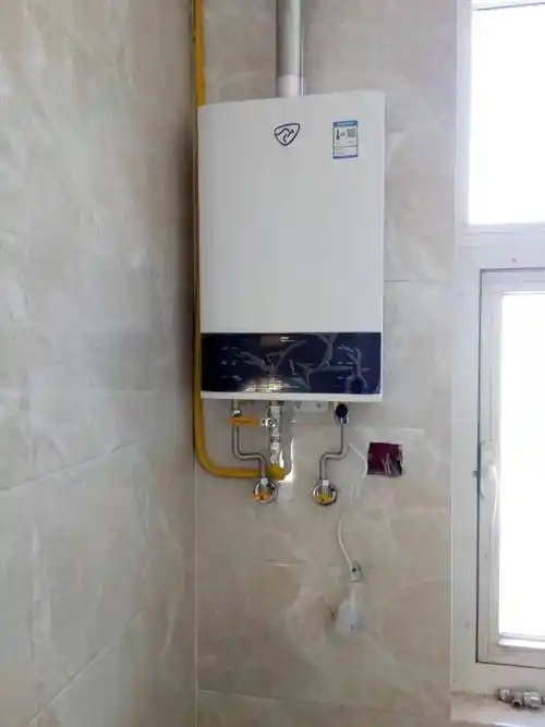 电热水器和燃气热水器哪种更安全看完后千万别再选错了