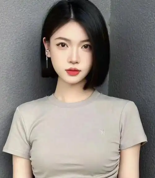 毛晓彤的"齐耳短发"惊艳了!时尚减龄又好看,特适合圆脸女生