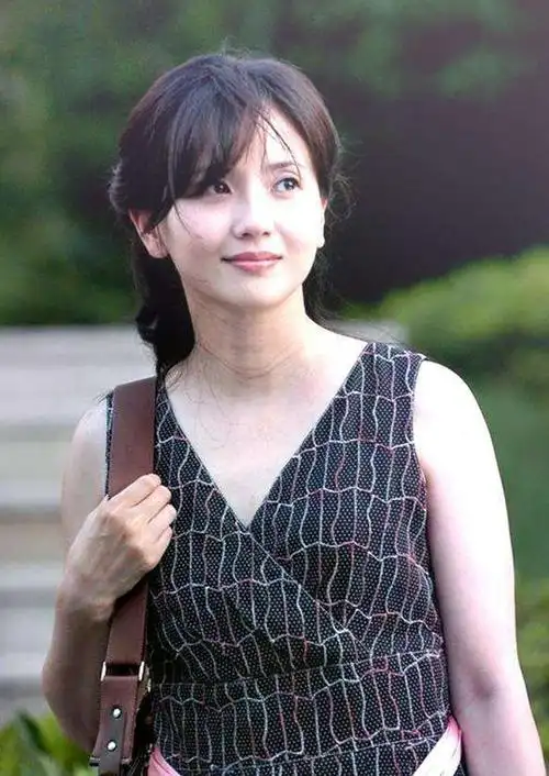 内地60后最美女星重庆的陶红内蒙古斯琴格日乐你还知道谁