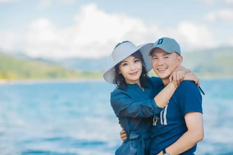 刘涛的老公是谁叫什么名字?(刘涛老公的真实背景)