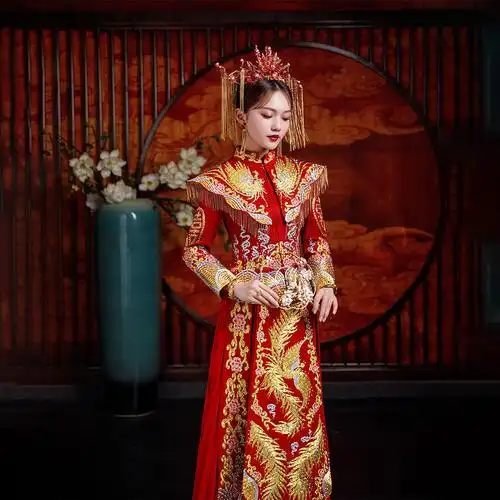 结婚秀禾服中式婚纱2021新款新娘嫁衣凤冠霞帔修身龙凤褂敬酒服女