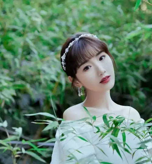 毛晓彤个人资料简介 毛晓彤个人照片大全-文化号