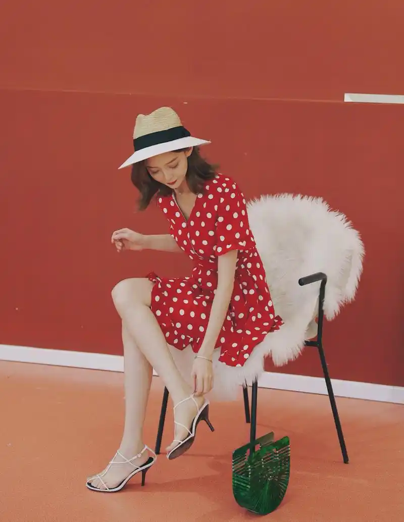 汪小敏  美腿玉足合集