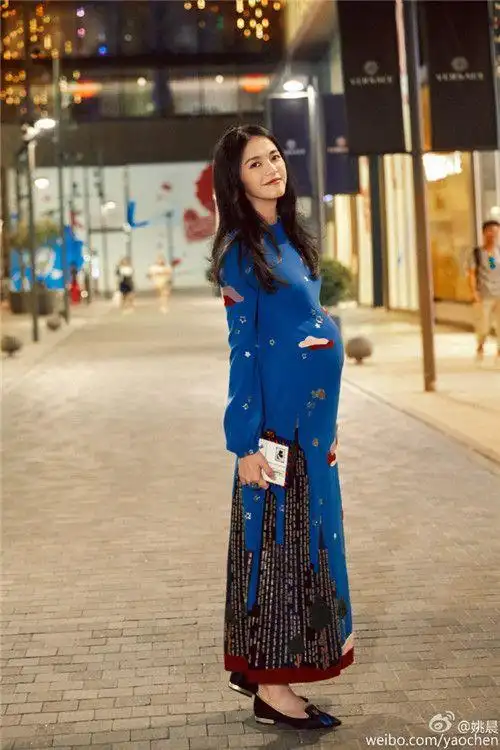 陈赫妻子张子萱孕期写真首曝光!