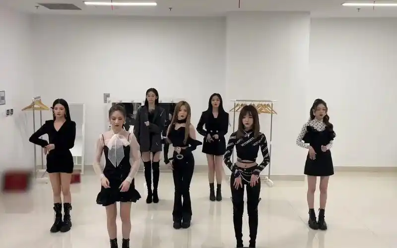 硬糖少女303马甲线练习室花絮