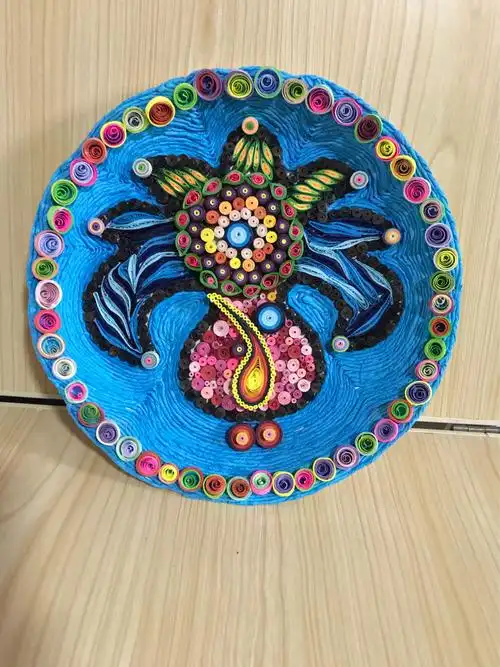 本次作品根据一,技术性,二,艺术性,三,教育性的评审标准,特评出一等奖