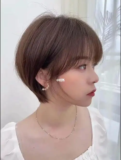 女生短发发型推荐