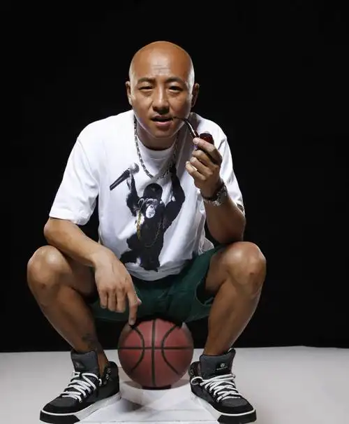 周晓鸥写真图片