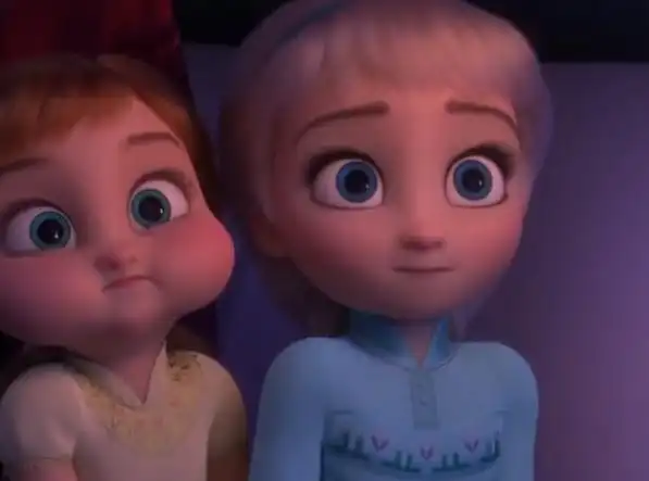 官方公开迪士尼公主小时候的样子!艾莎好可爱,乐佩胖嘟嘟_网易订阅