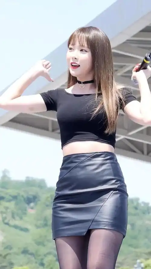 一组微胖女神"洪真英"送给lsp看官们其实很多男神老爷门都认为"微胖才