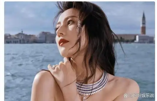 宋慧乔和高圆圆同框,气质状态高下立判,韩流在华流面前不值一提