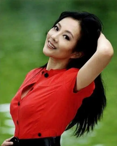 最妖艳"孙二娘"梁丽,曾饰演89版的妲己被停播,至今依然单身_腾讯新闻