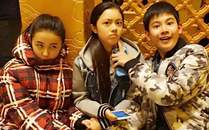 【小别离】【 b>胡先煦张子枫赵今麦 /b>】张小宇也太可爱了吧